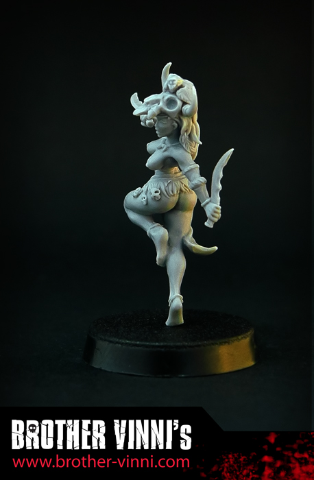 Ritual Dancer - 28 mm miniature page 2 full