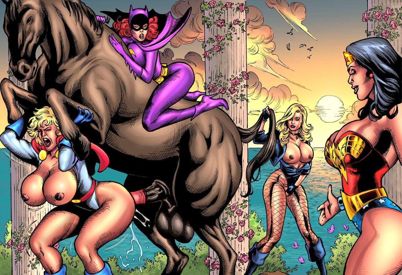 Wonder Woman – Paradise Island Secrets! page 12 full